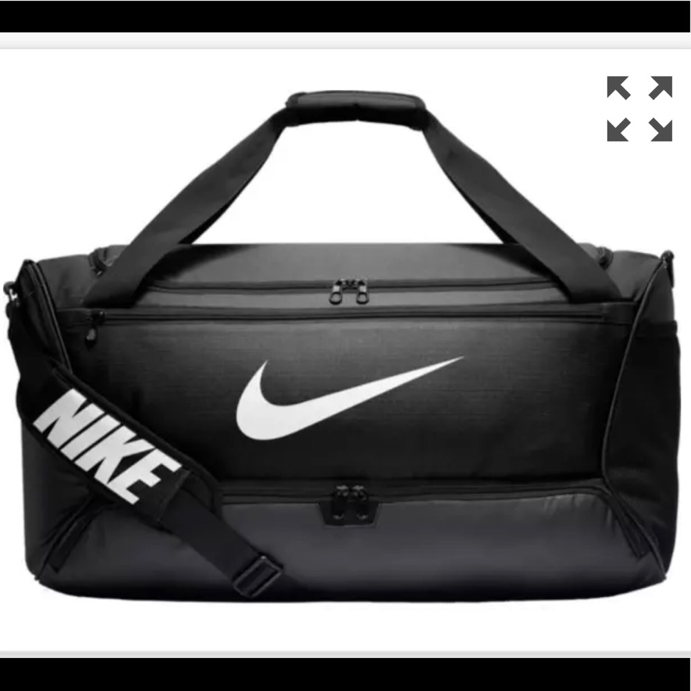 Nike med size duffle bag brand new with tag